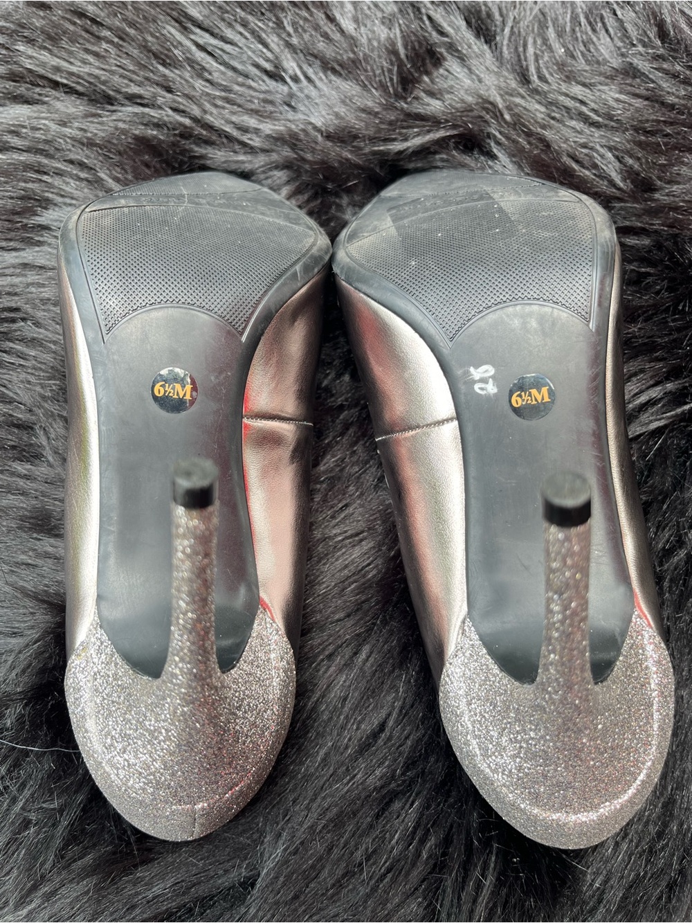 Marc Fisher “MFGirafee2” Heels - Picture 12 of 12